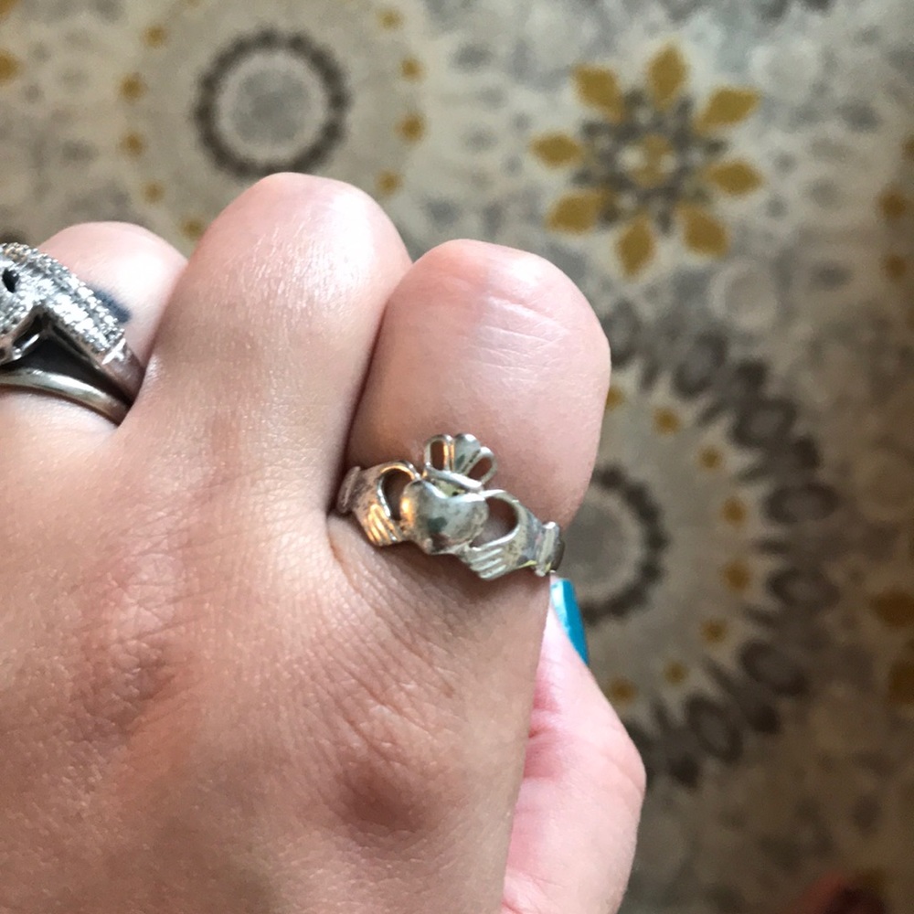 Silver .925 stamped Claddagh ring